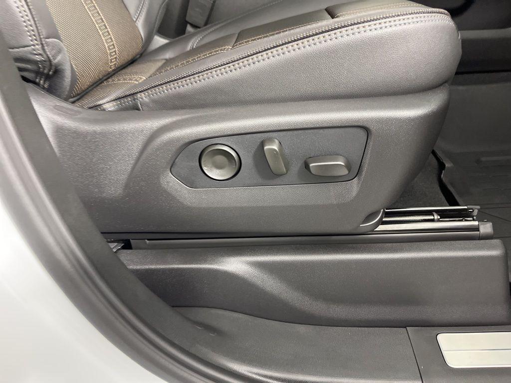 new 2025 Chevrolet Silverado 2500 car, priced at $79,880