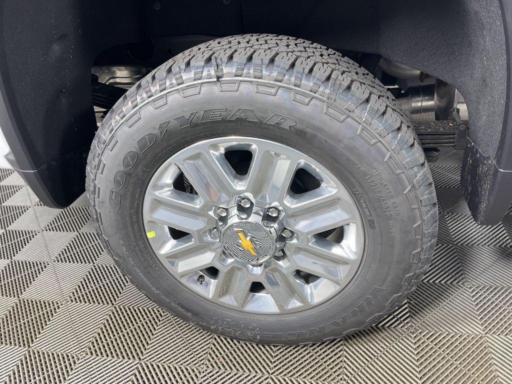 new 2025 Chevrolet Silverado 2500 car, priced at $79,880