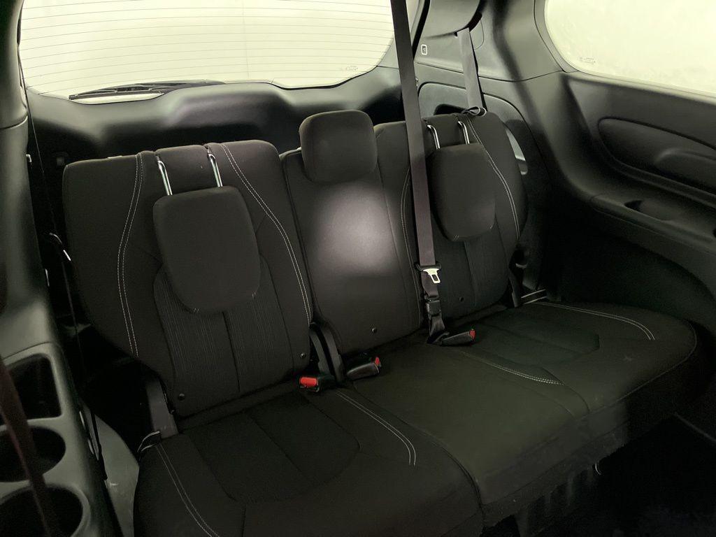 used 2021 Chrysler Pacifica car, priced at $25,213