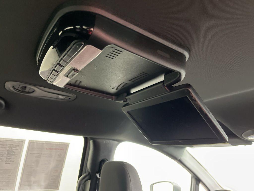 used 2021 Chrysler Pacifica car, priced at $25,213