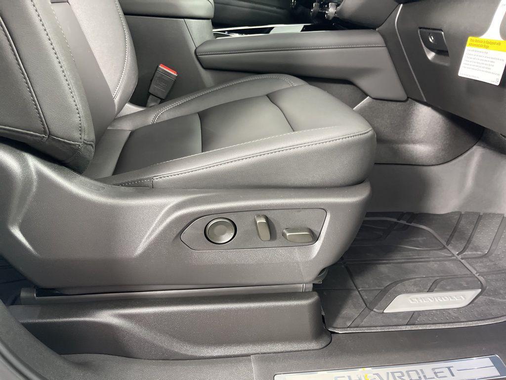 new 2026 Chevrolet Tahoe car, priced at $73,275