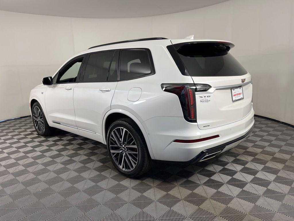 used 2025 Cadillac XT6 car, priced at $52,745