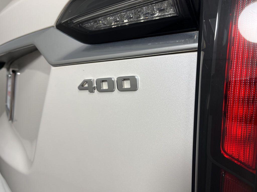 used 2025 Cadillac XT6 car, priced at $52,745