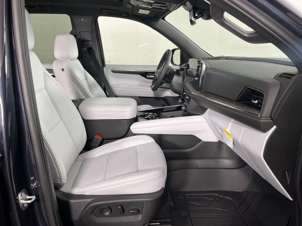 new 2025 Chevrolet Tahoe car, priced at $81,380