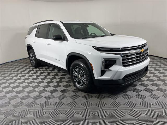 new 2025 Chevrolet Traverse car, priced at $50,155