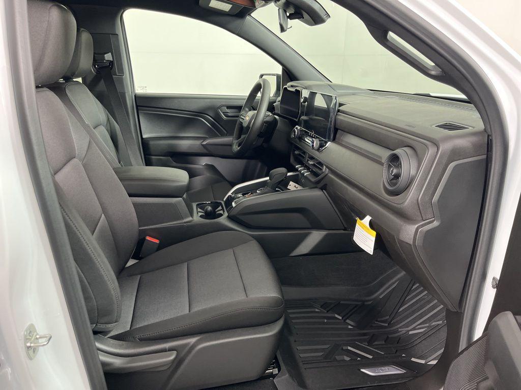 new 2026 Chevrolet Colorado car, priced at $39,630