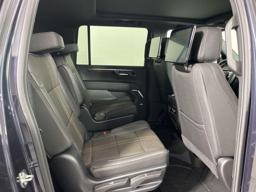 new 2025 Chevrolet Suburban car, priced at $95,545
