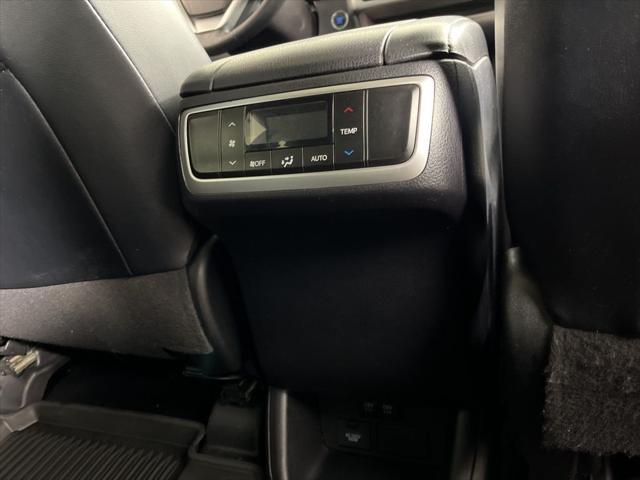 used 2018 Toyota Highlander car, priced at $22,980