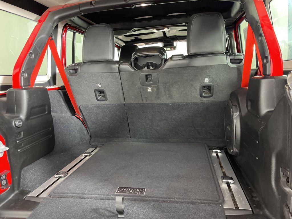 used 2020 Jeep Wrangler Unlimited car, priced at $32,621