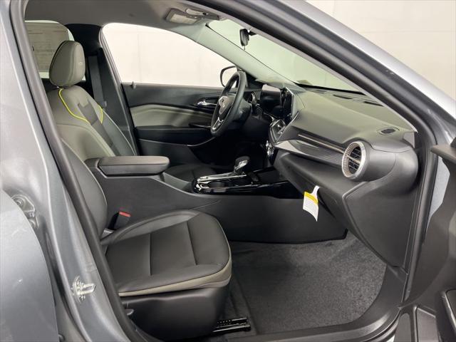 new 2025 Chevrolet Trax car, priced at $26,955