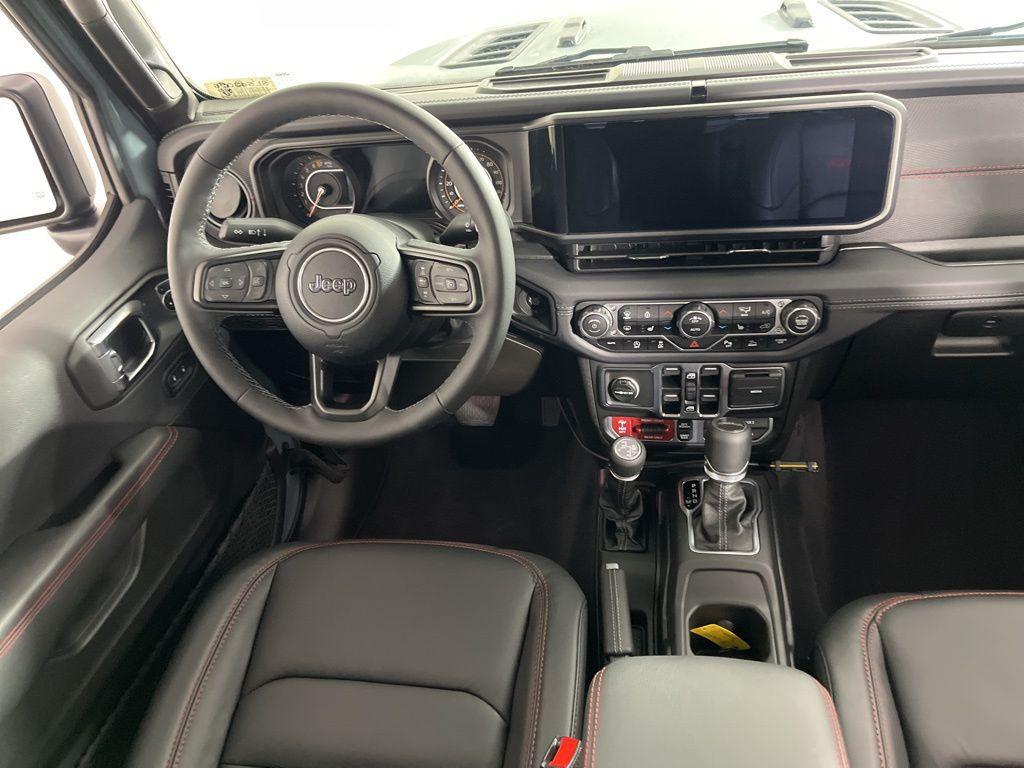 used 2025 Jeep Gladiator car, priced at $50,896