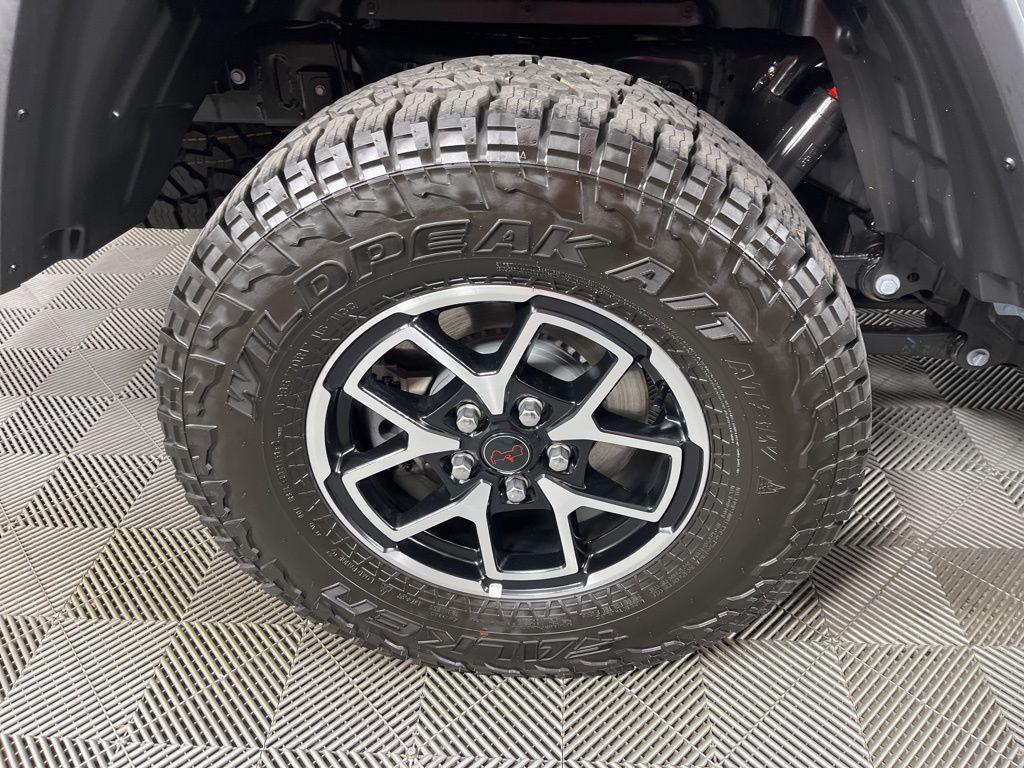 used 2025 Jeep Gladiator car, priced at $50,896