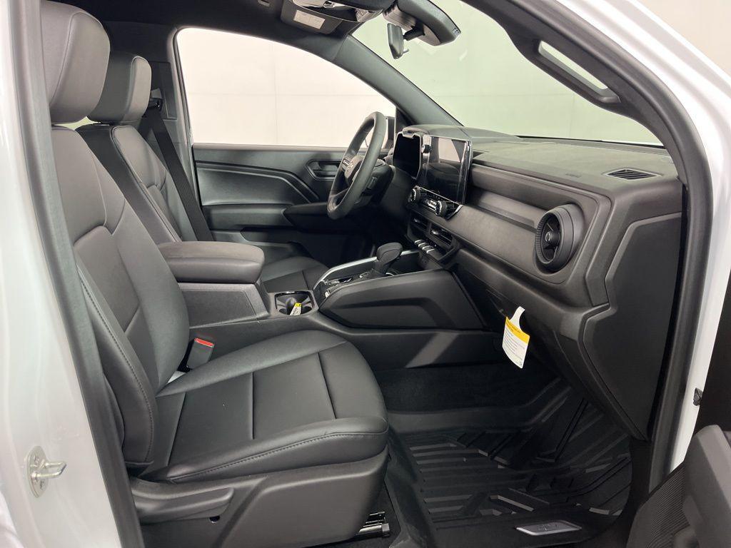 new 2026 Chevrolet Colorado car, priced at $40,880