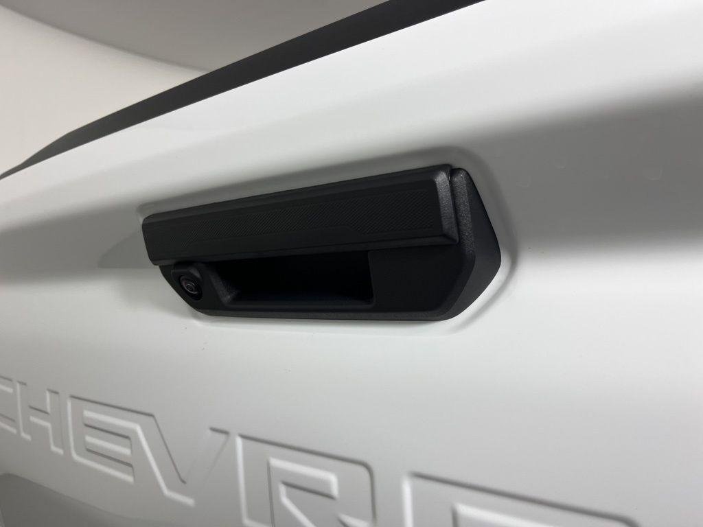 new 2026 Chevrolet Colorado car, priced at $40,880