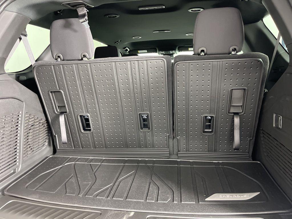 new 2025 Chevrolet Tahoe car, priced at $66,180
