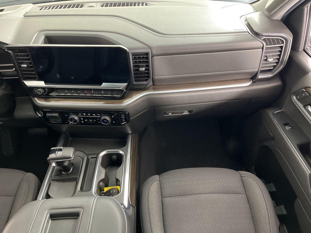 used 2022 Chevrolet Silverado 1500 car, priced at $30,874