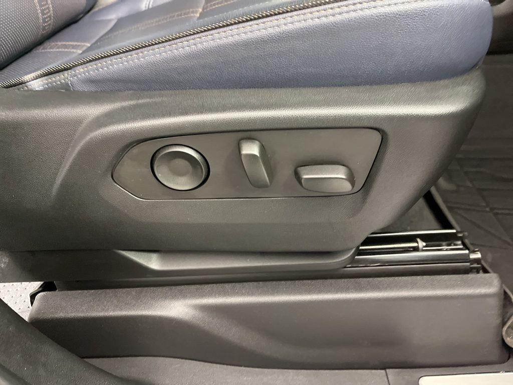 used 2022 Chevrolet Silverado 1500 car, priced at $44,104