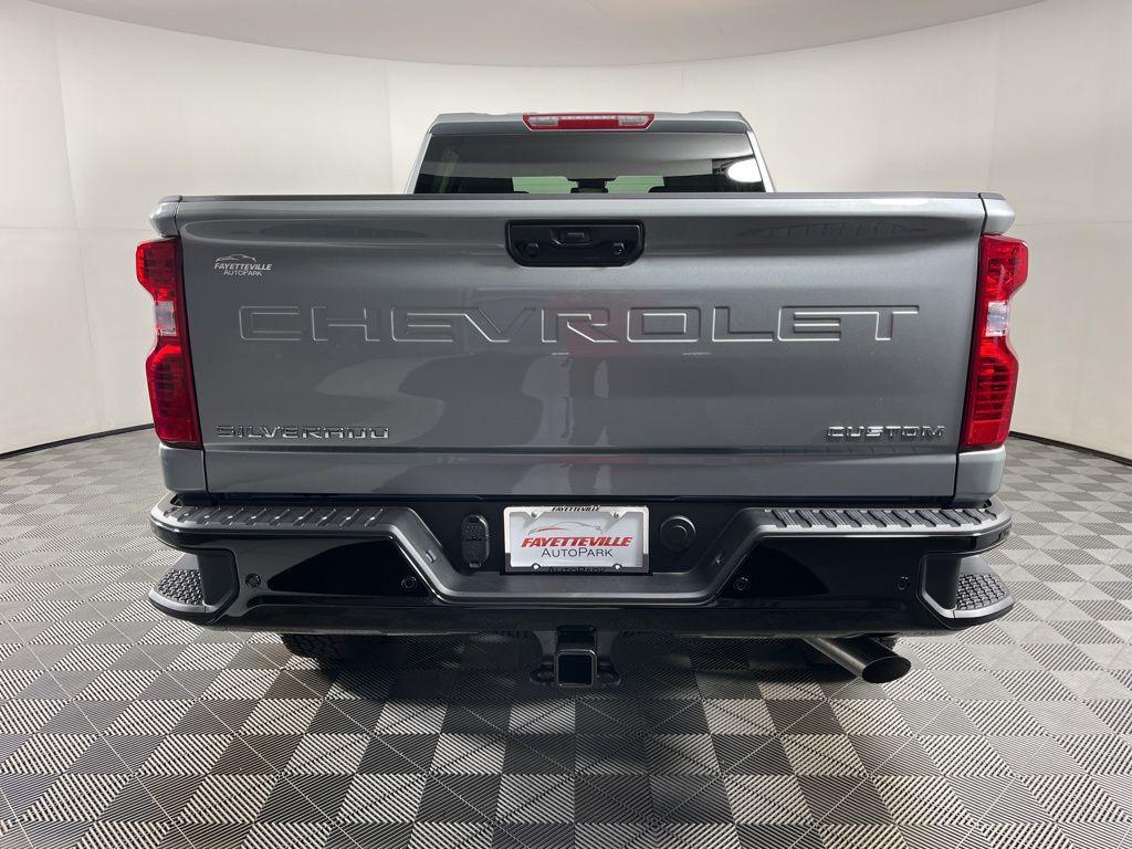 new 2026 Chevrolet Silverado 2500 car, priced at $60,080