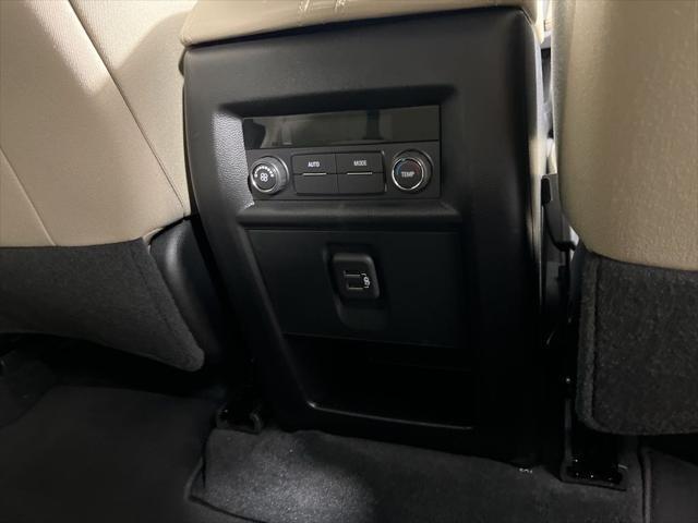 used 2023 Chevrolet Traverse car, priced at $31,500