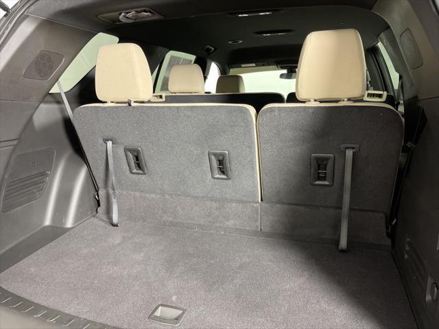 used 2023 Chevrolet Traverse car, priced at $31,500