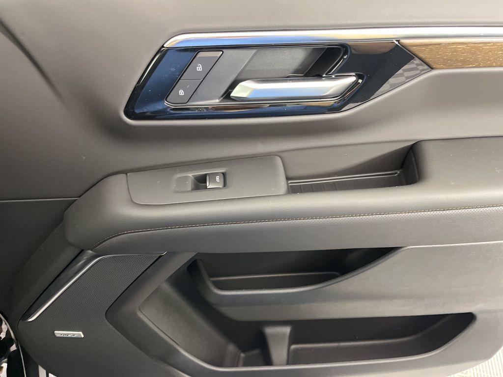new 2026 Chevrolet Tahoe car, priced at $98,195
