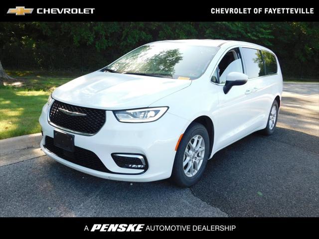 used 2023 Chrysler Pacifica car, priced at $24,995