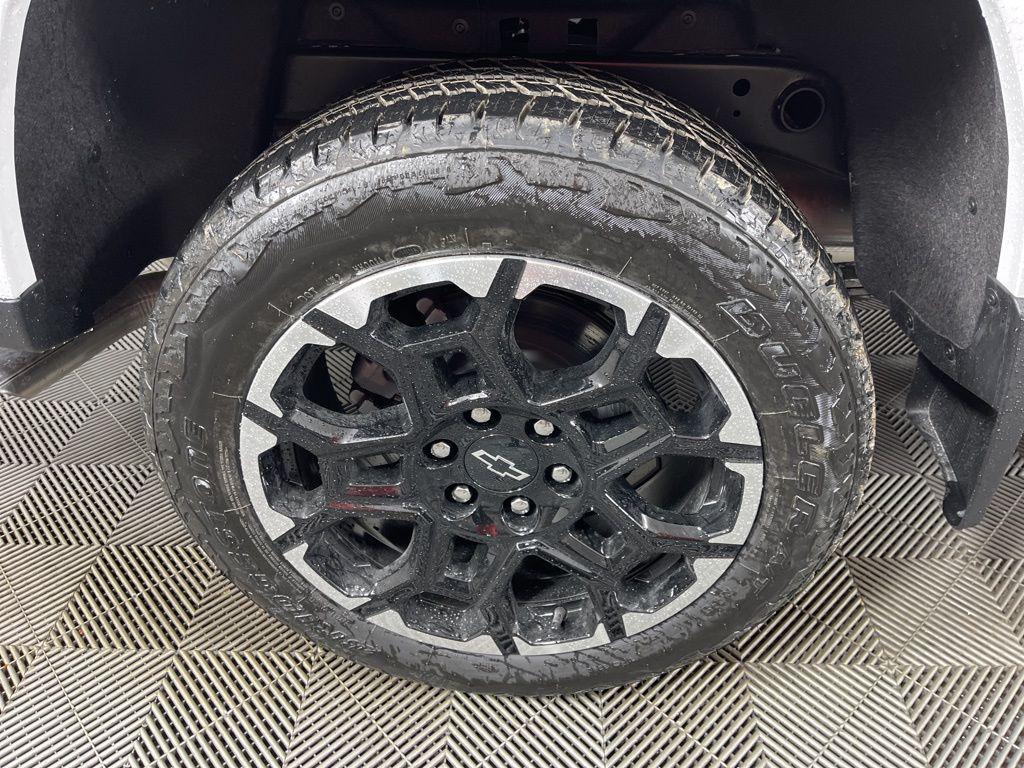 new 2026 Chevrolet Colorado car, priced at $48,530