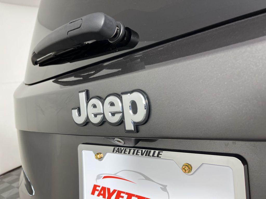 used 2020 Jeep Renegade car, priced at $16,499