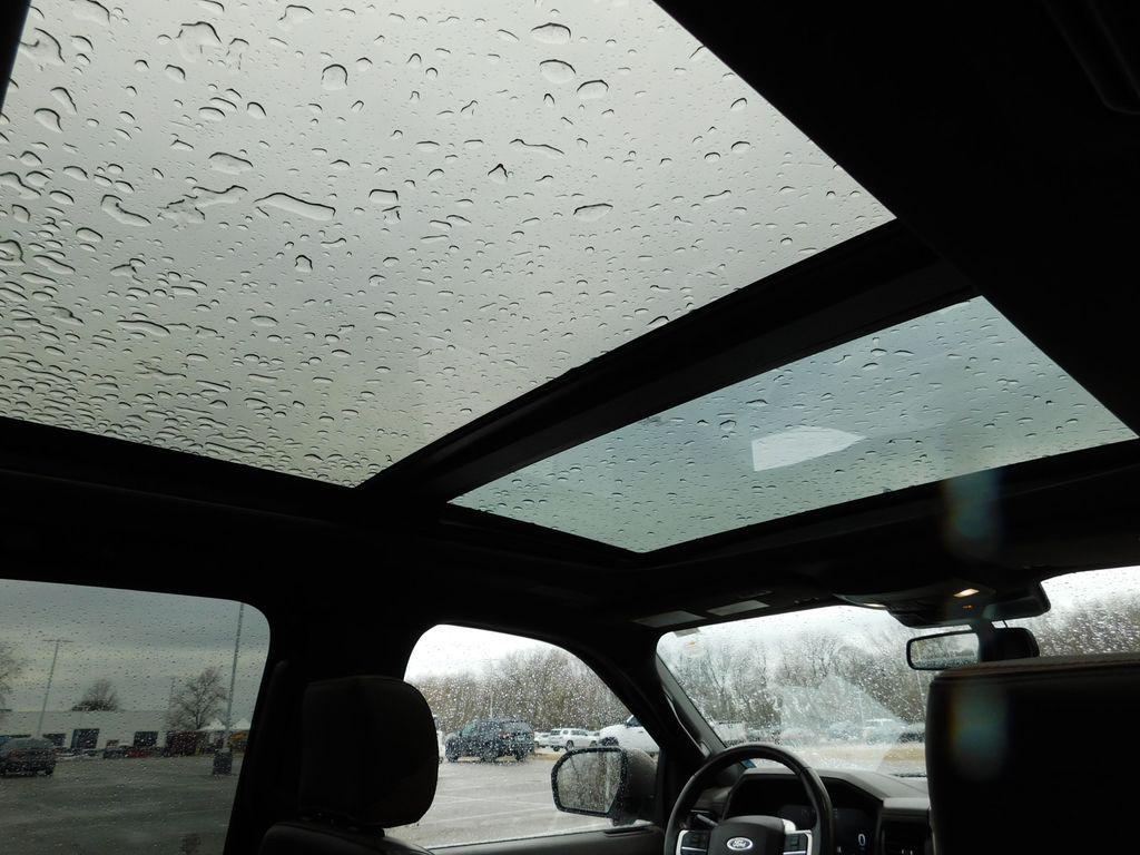 used 2022 Ford Expedition Max car, priced at $44,919