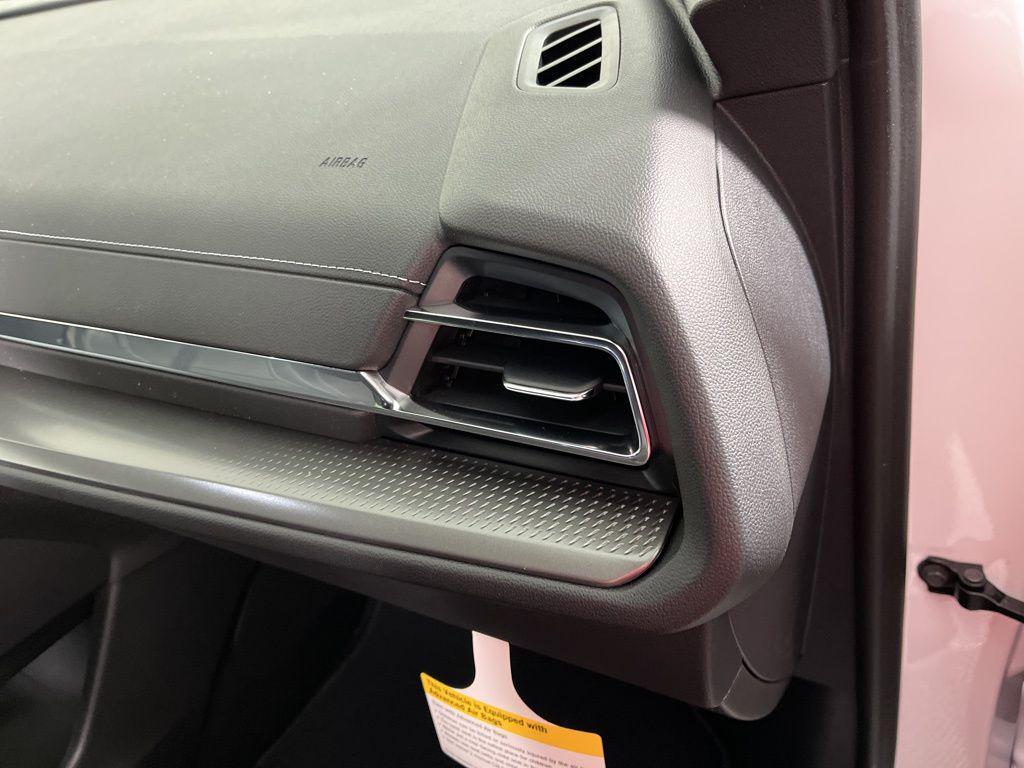 new 2026 Chevrolet Traverse car, priced at $42,695