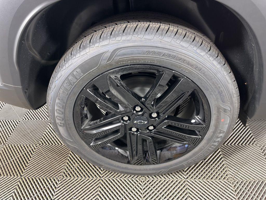 new 2026 Chevrolet Trax car, priced at $27,755