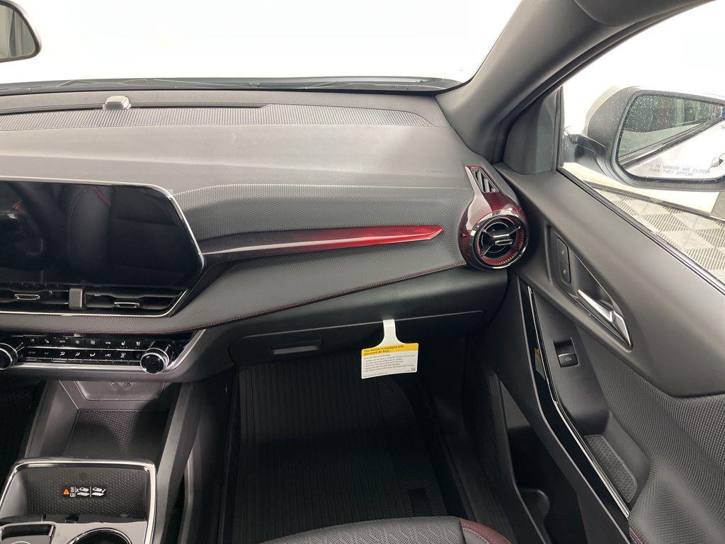 new 2026 Chevrolet Equinox car, priced at $39,100