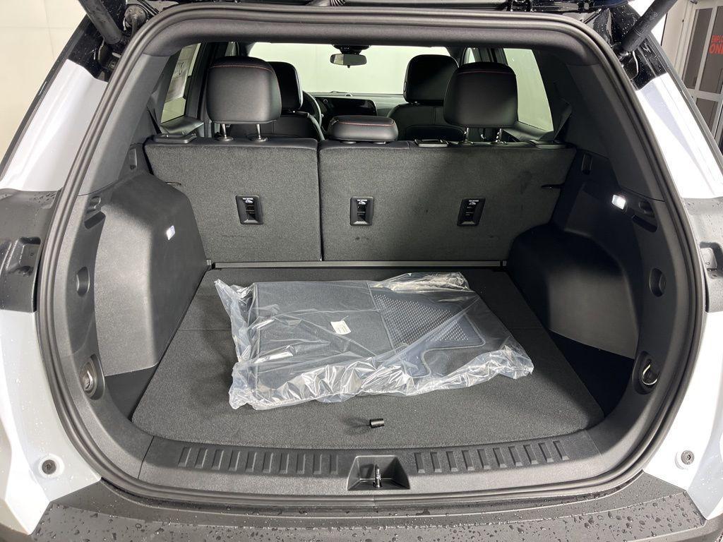 new 2026 Chevrolet Equinox car, priced at $39,100