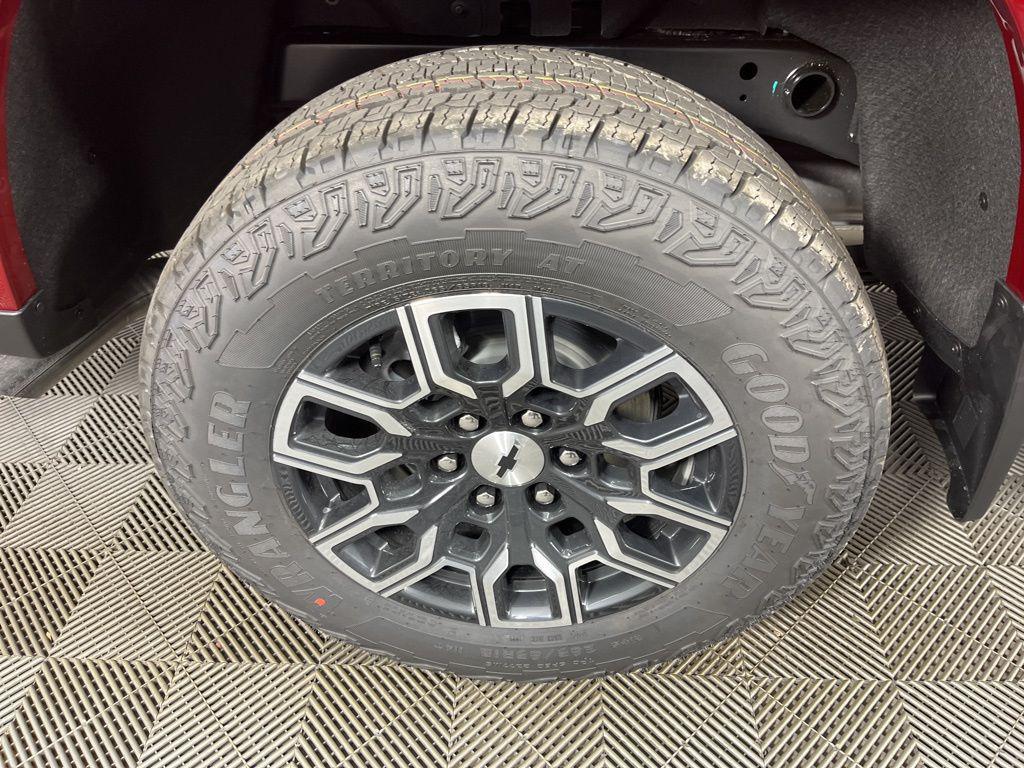 new 2026 Chevrolet Colorado car, priced at $49,675