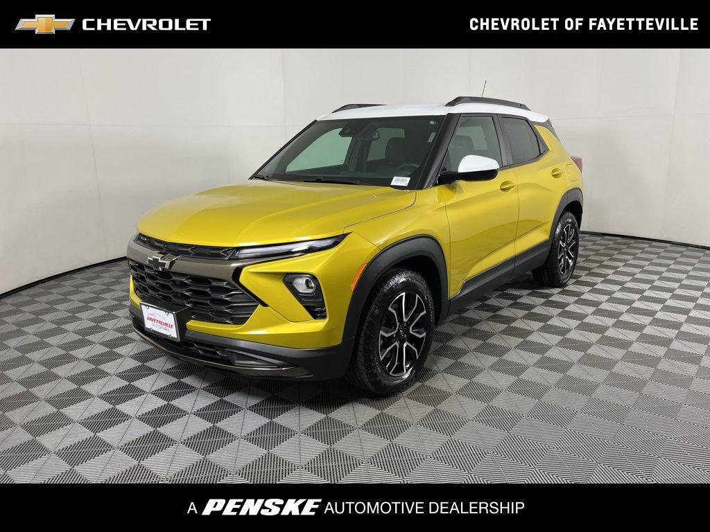 used 2025 Chevrolet TrailBlazer car, priced at $26,333