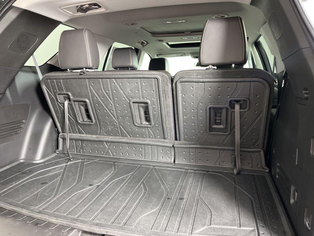 used 2020 Chevrolet Traverse car, priced at $25,828