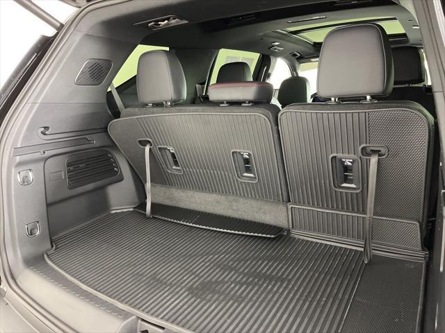 used 2024 Chevrolet Traverse car, priced at $51,950