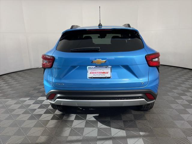 new 2025 Chevrolet Trax car, priced at $24,030