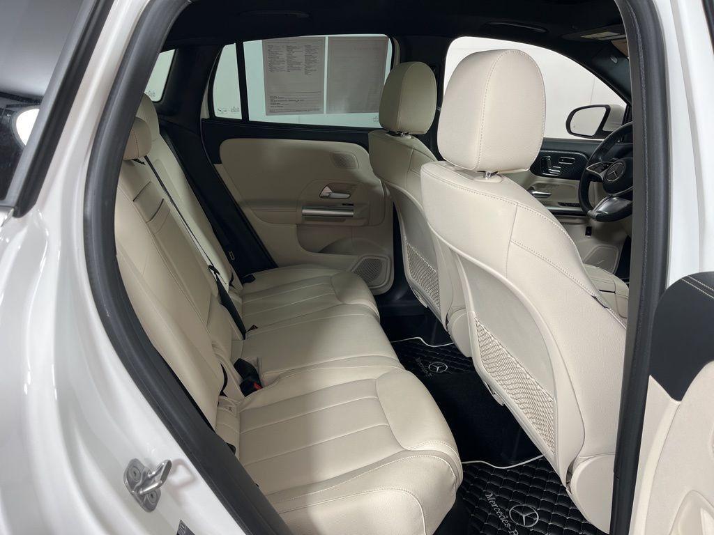 used 2024 Mercedes-Benz GLA 250 car, priced at $32,875