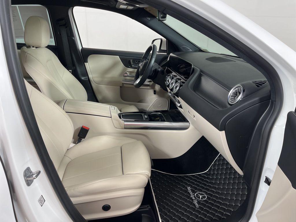 used 2024 Mercedes-Benz GLA 250 car, priced at $32,875