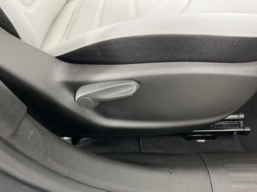 used 2022 Jeep Renegade car, priced at $19,031