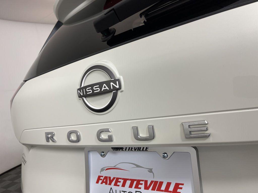 used 2023 Nissan Rogue car, priced at $21,998