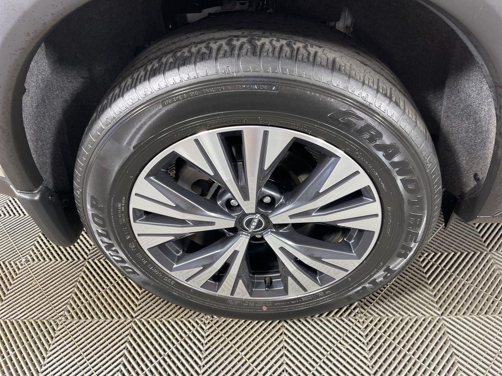 used 2023 Nissan Rogue car, priced at $21,998