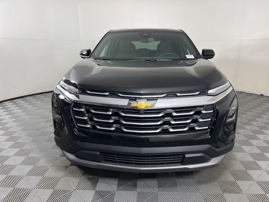 new 2026 Chevrolet Equinox car, priced at $30,820