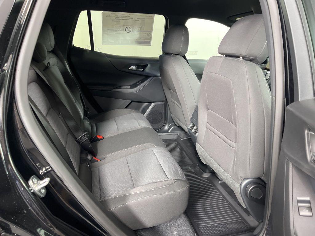 new 2026 Chevrolet Equinox car, priced at $30,820