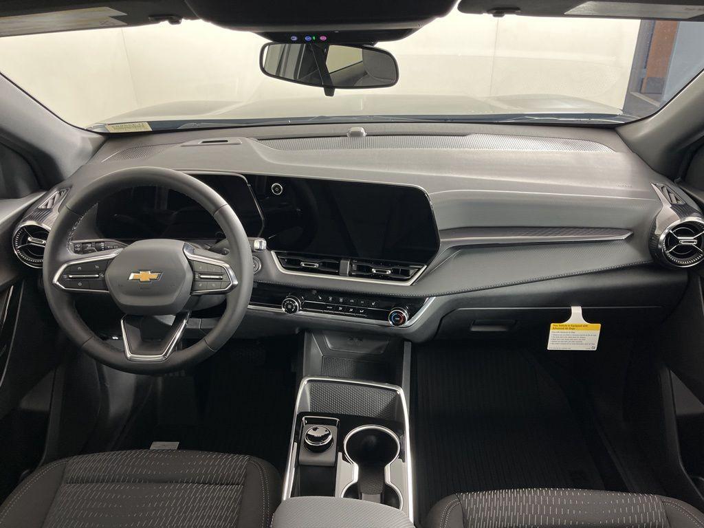 new 2026 Chevrolet Equinox car, priced at $30,820