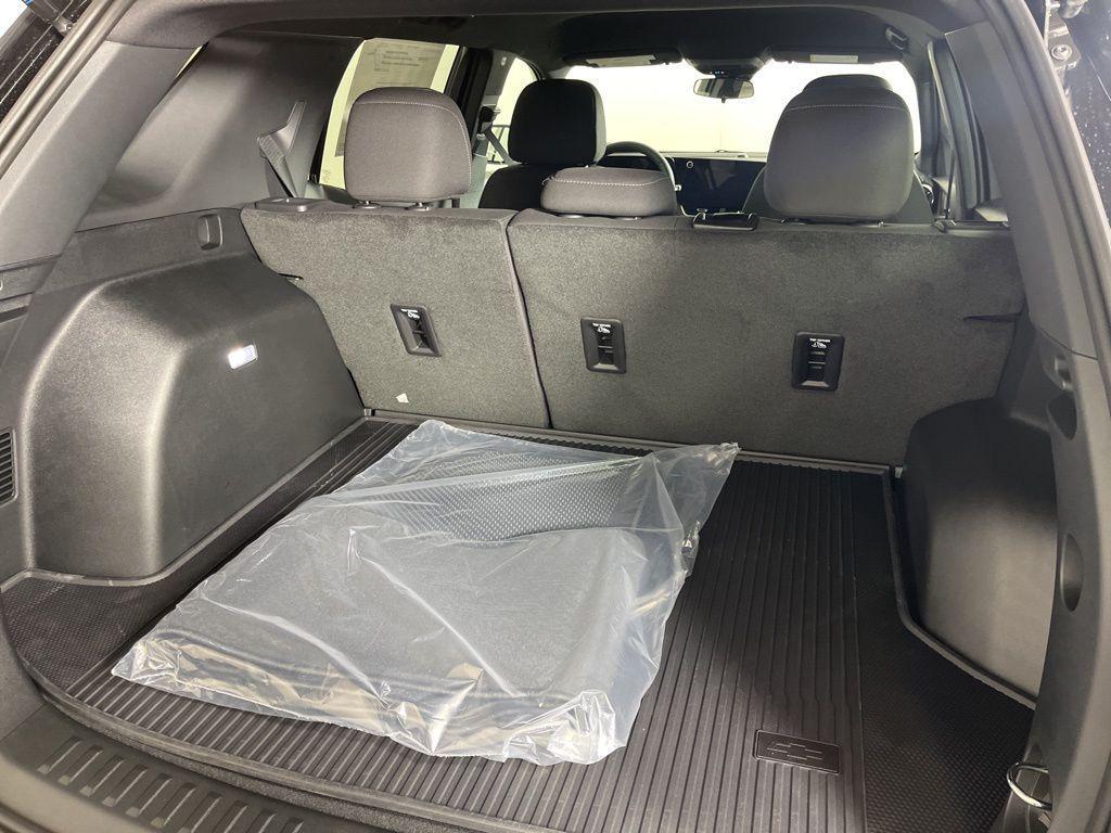 new 2026 Chevrolet Equinox car, priced at $30,820