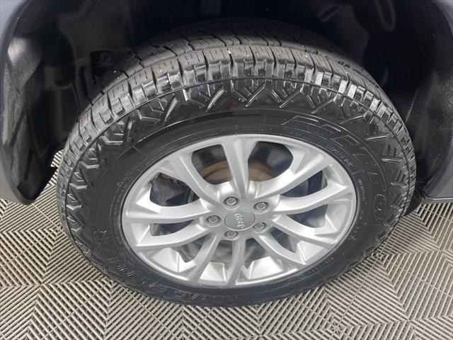 used 2019 Jeep Cherokee car, priced at $16,911