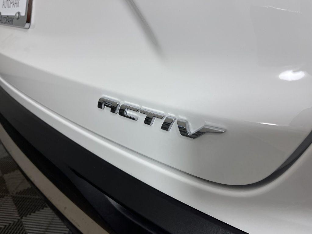 new 2025 Chevrolet Trax car, priced at $27,585