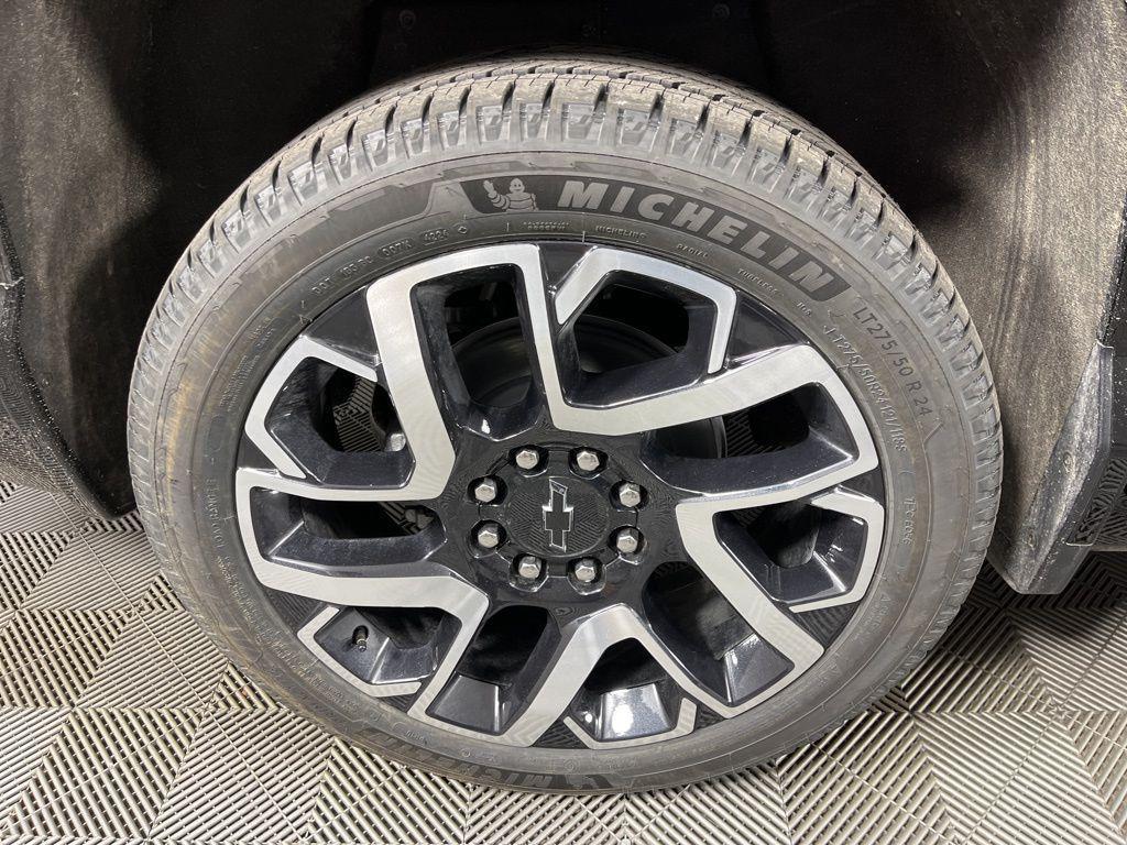 new 2025 Chevrolet Silverado EV car, priced at $98,230